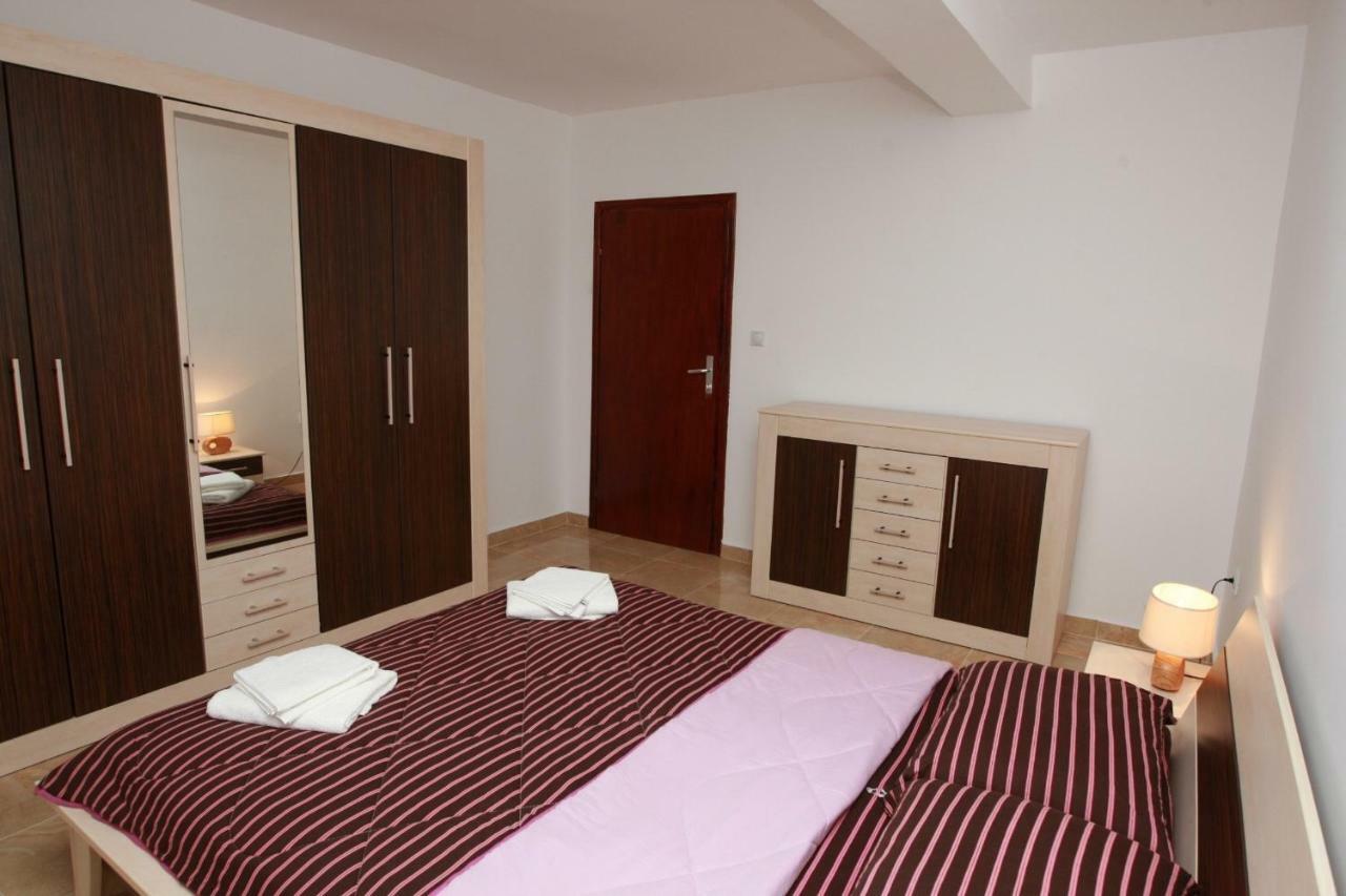 Vila Djordje Apartment Sveti Stefan Exterior photo